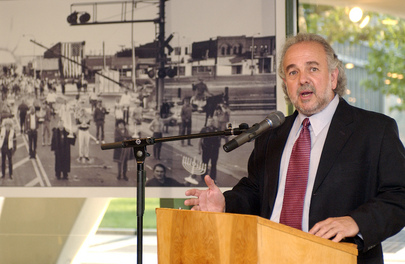 CENTRE FOR JEWISH HISTORY PHOTO EXHIBIT OPENS AT HEAQUARTERS