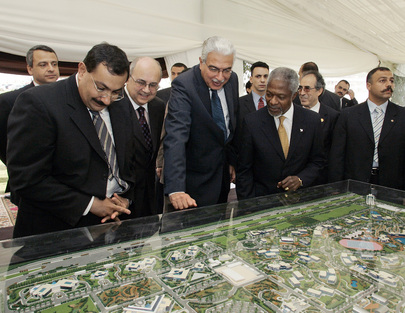 Secretary-General Shown Model of 