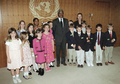 Secretary-General Meets with Children from Rye County Day School