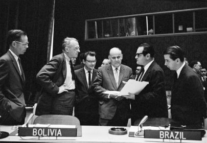 Security Council Meets Briefly; Adjourns for Lack of Speakers