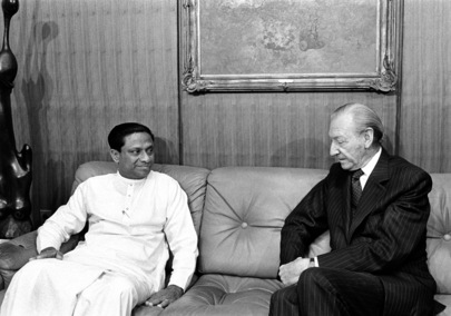Secretary-General and Prime Minister of Sri Lanka Meet at the United Nations