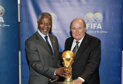 Annan visits FIFA Headquarters