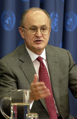 Special Adviser to Secretary-General Addresses Press Conference
