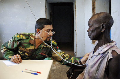 Bangladesh Military Doctor Attends to Patient in Sudan