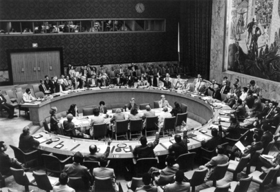 Security Council Sets Up Military Observer Group to Supervise Cease-Fire Between Iran and Iraq