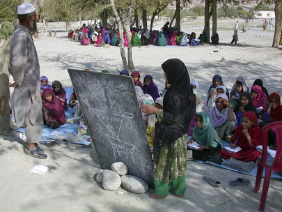 World Food Programme Encourages Students Enrollment