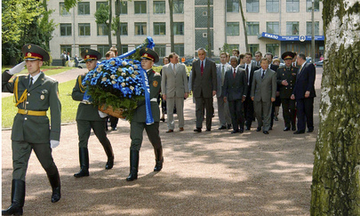 Secretary-General Visits Ukraine