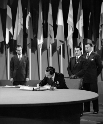 The San Francisco Conference: Ecuador Signs the United Nations Charter