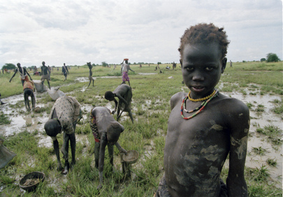 Operation Lifeline Helps Displaced People in Southern Sudan