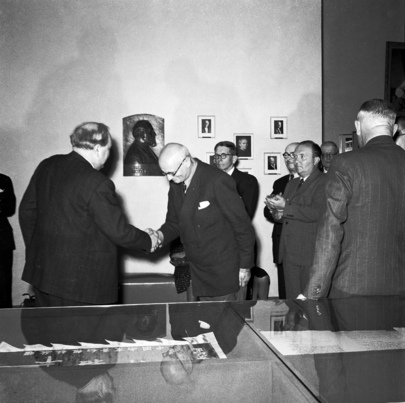 League of Nations Turns Over Historic Documents to United Nations