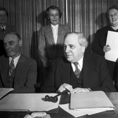 League of Nations Turns Over Historic Documents to United Nations