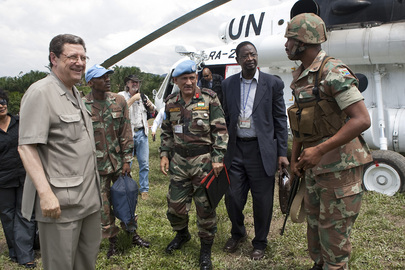 Head of MONUC Visits Pinga IDP Camp