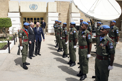 SRSG and US Ambassador to Iraq Inspect UNAMI Unit