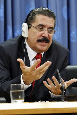 President of Honduras Addresses Press Conference
