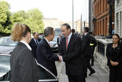 Secretary-General Meets Foreign Minister of Ireland