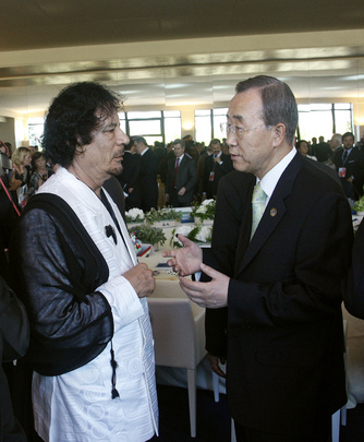 Secretary-General Attends G-8 Working Breakfast Meeting