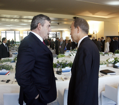 Secretary-General Attends G-8 Working Breakfast Meeting