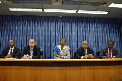 AOSIS Representative Addresses Press Conference on Climate Change