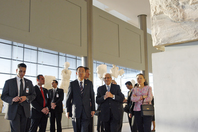 Secretary-General Visits Acropolis Museum in Athens
