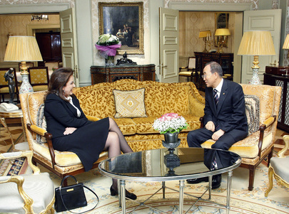 Secretary-General Meets Former Foreign Minister of Greece