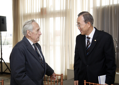 Secretary-General Meets Former Under-Secretary-General