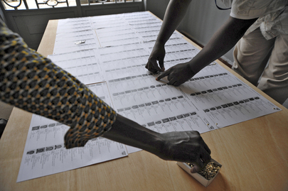 Ivorian Election Officials Post Voter Lists