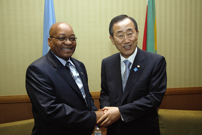 Secretary-General Meets South African President in Trinidad