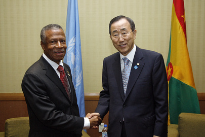 Secretary-General Meets Prime Minister of Grenada in Trinidad
