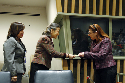 Mrs. Ban Makes Donation at WIF Event