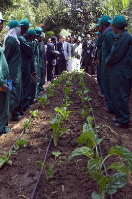 Secretary-General Visits BioFarm in Ethiopia