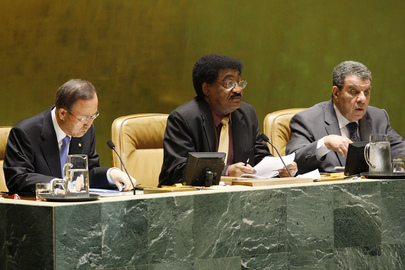 General Assembly Session Marks Anniversary of End of Second World War