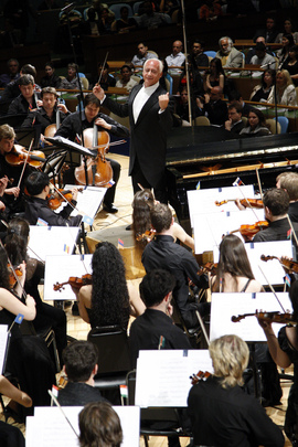 Youth Symphony Performs for Anniversary of WWII Victory