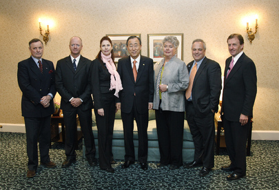 Secretary-General Meets UNA-Canada Board Members 