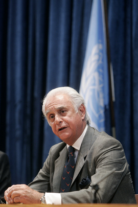 Chairman of Arms Trade Treaty Prep Committee Holds Press Conference