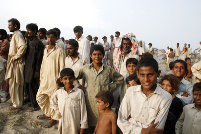 Pakistan Flood Victims Displaced into Camp