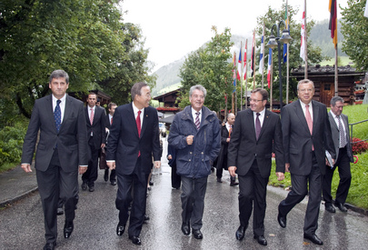Secretary-General and Austrian Leaders Arrive for Closing Session of European Forum 2010