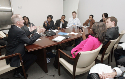 Assembly President Meets 2010 Reham al-Farra Journalism Fellows