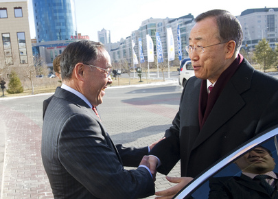 Secretary-General Meets Foreign Minister of Kazakhstan