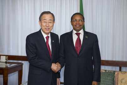 Secretary-General Meets President of Tanzania in Geneva