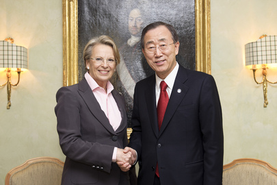 Secretary-General Meets French Foreign Minister in Munich