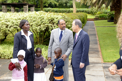 In New Report, Secretary-General Announces Major Strides in HIV Battle