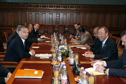 Secretary-General Meets Hungarian Prime Minister in Budapest