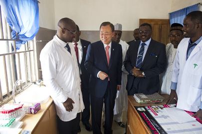 Secretary-General Visits Hospital in Abuja, Nigeria