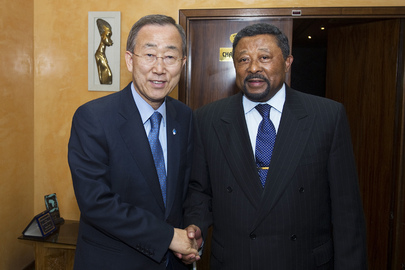 Secretary-General Meets Chair of A.U. Commission in Addis Ababa