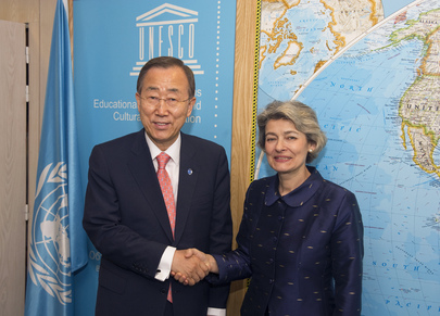 Secretary-General Meets with UNESCO Director-General in Paris