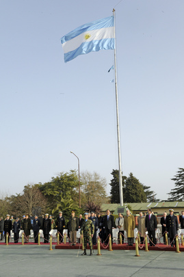 Secretary-General Visits Peacekeeping Training Centre in Argentina