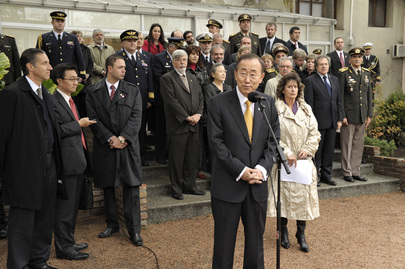 Secretary-General Visits Peacekeeping School in Uruguay