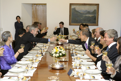 Secretary-General Attends Lunch with Brazilian Foreign Minister