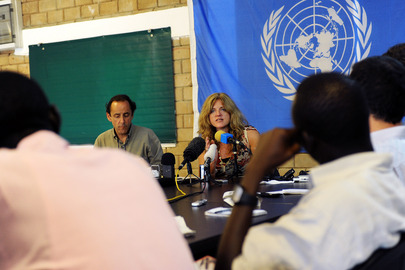 Hilde Johnson, Representante Especial do Secretário-Geral e chefe da Missão da ONU no Sudão do Sul (UNMISS), em uma conferência de imprensa na capital, Juba. Foto: ONU/Tim McKulka Hilde Johnson, Representante Especial do Secretário-Geral e chefe da Missão da ONU no Sudão do Sul (UNMISS), em uma conferência de imprensa na capital, Juba. Foto: ONU/Tim McKulka