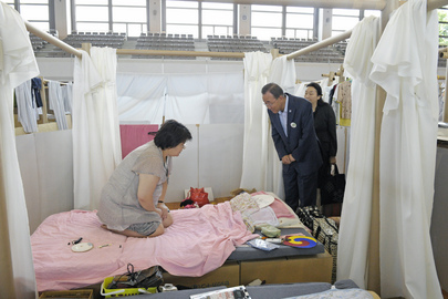 Secretary-General Visits Displaced Persons in Fukushima, Japan